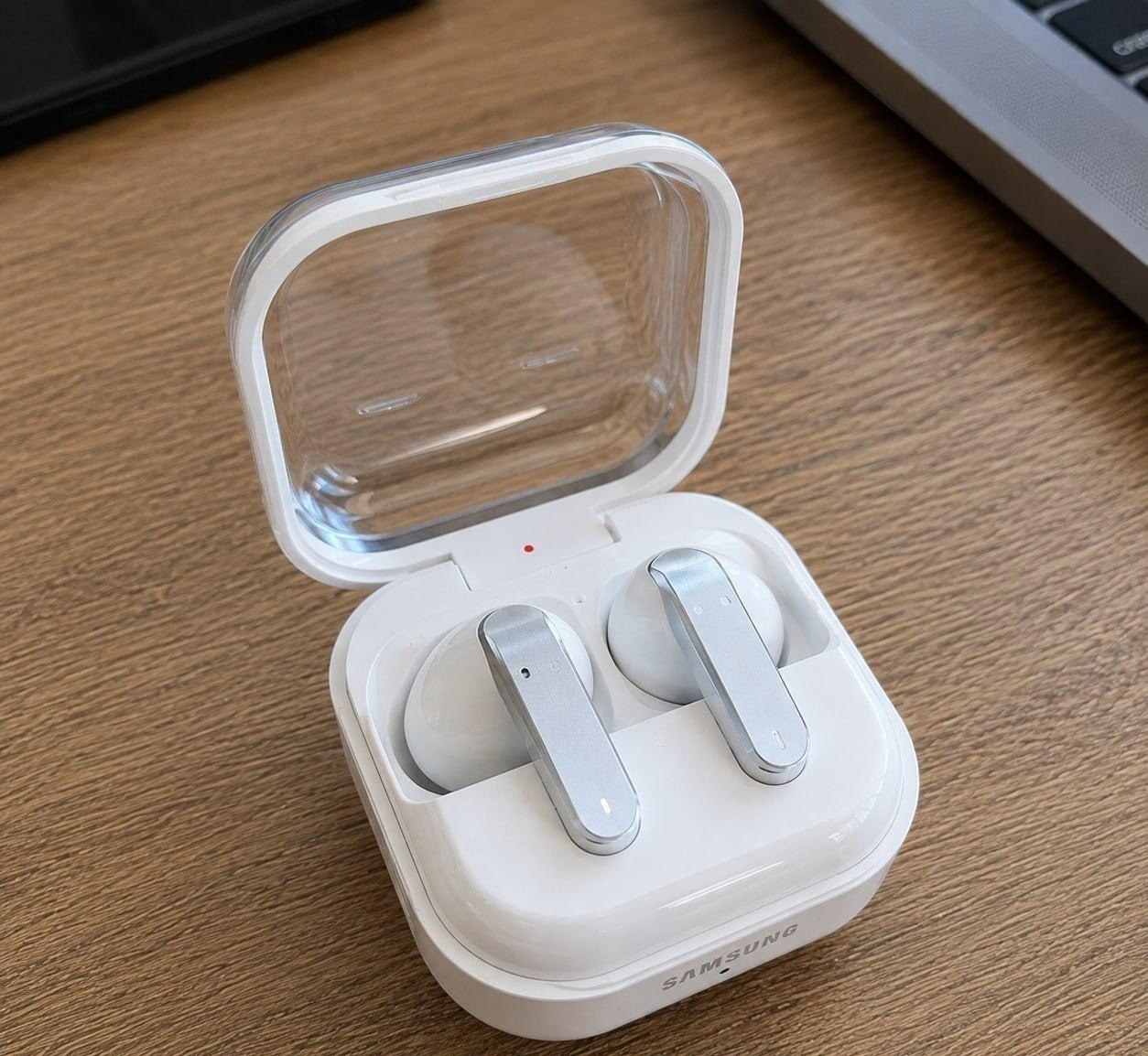 Fone de Ouvido Samsung Galaxy Buds4