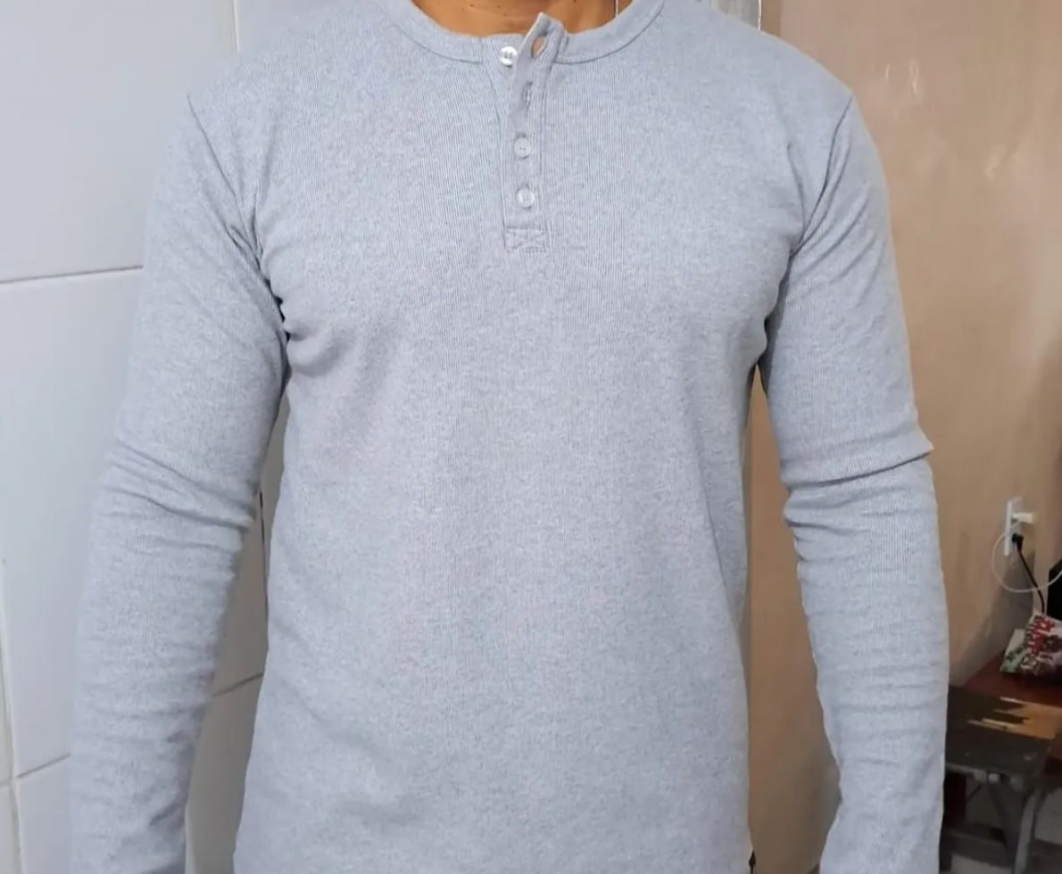 Camiseta Henley Slim Fit - Opções de Cores