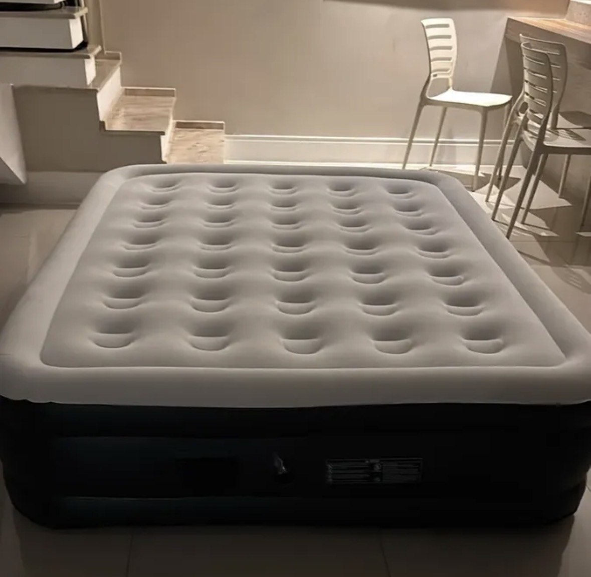 Ecozendsy Colchão Inflável Casal Queen Size com Bomba Recarregável Embutida para Camping 200x154x43cm