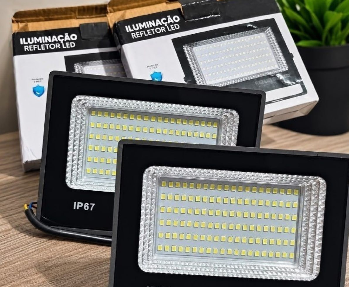 Kit 2 Refletor Led 200w Holofote Bivolt