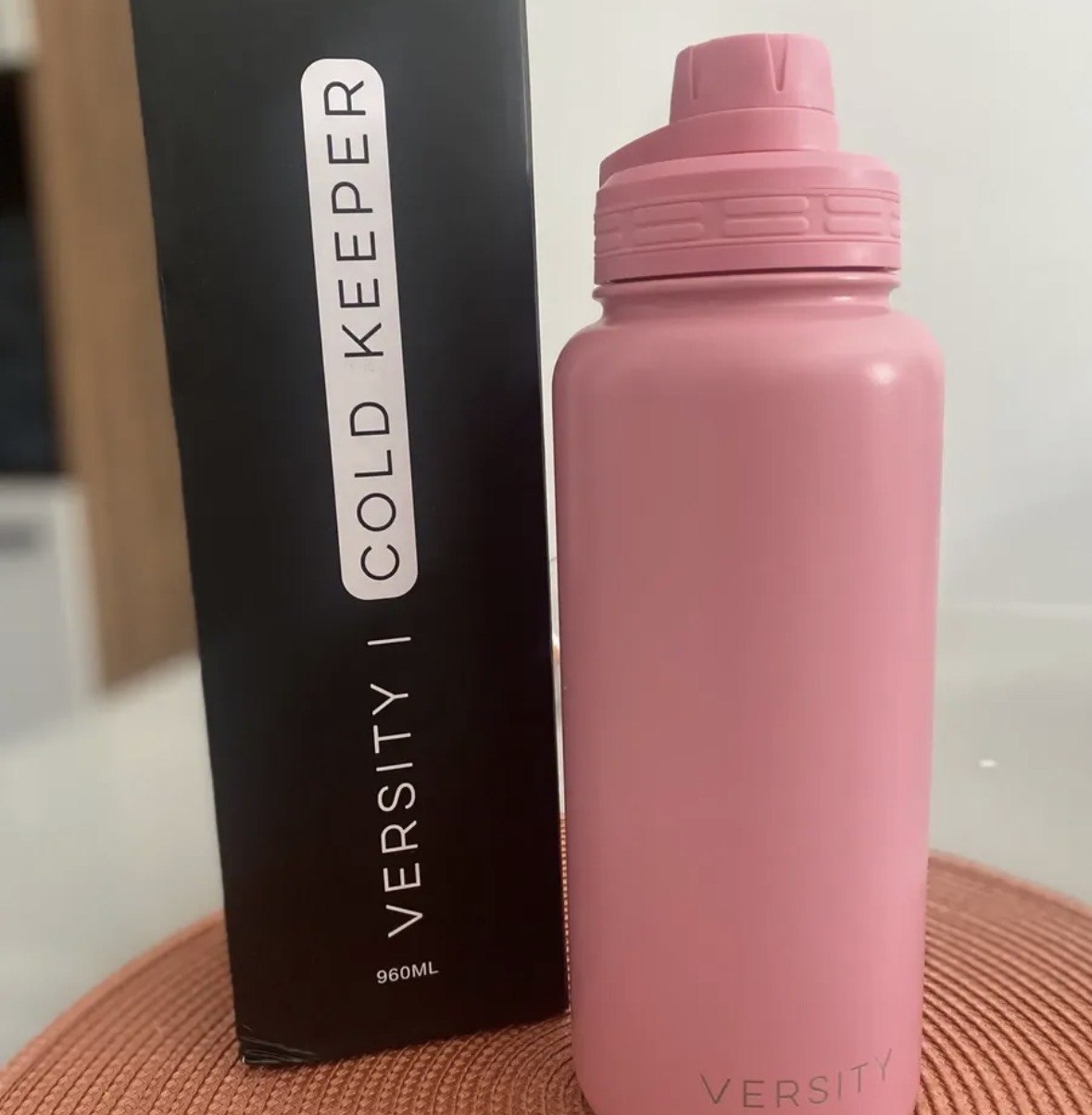 Garrafa Térmica Isolada A Vácuo Versity Coldkeeper 1l Inox Cor Rose
