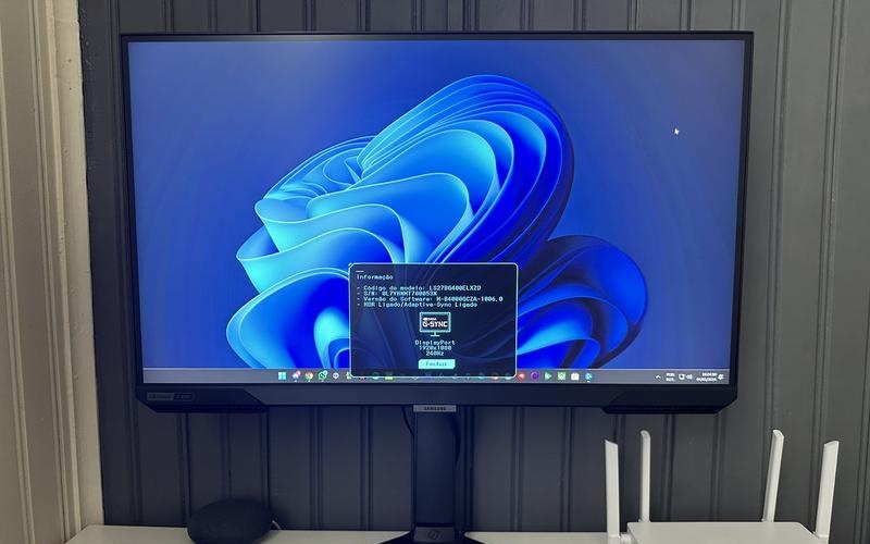 Monitor Samsung Odyssey 27 G40 FHD 240Hz IPS 1ms