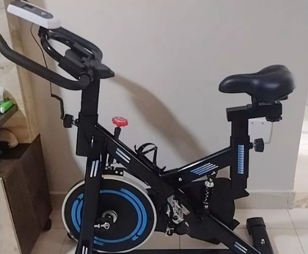 ela nem tem roda