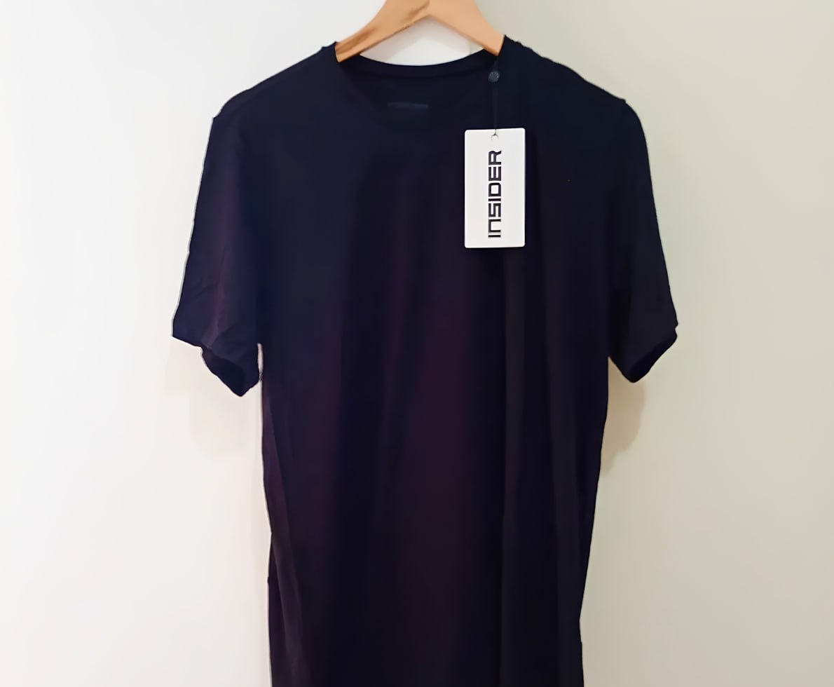 Daily T-Shirt Insider 4 cores