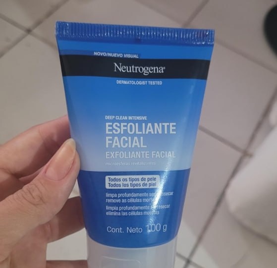 Gel Esfoliante Facial Neutrogena Deep Clean Intensive 100g