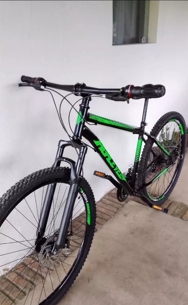 Bicicleta Highlevel Aro 29 Quadro em Aço Carbono