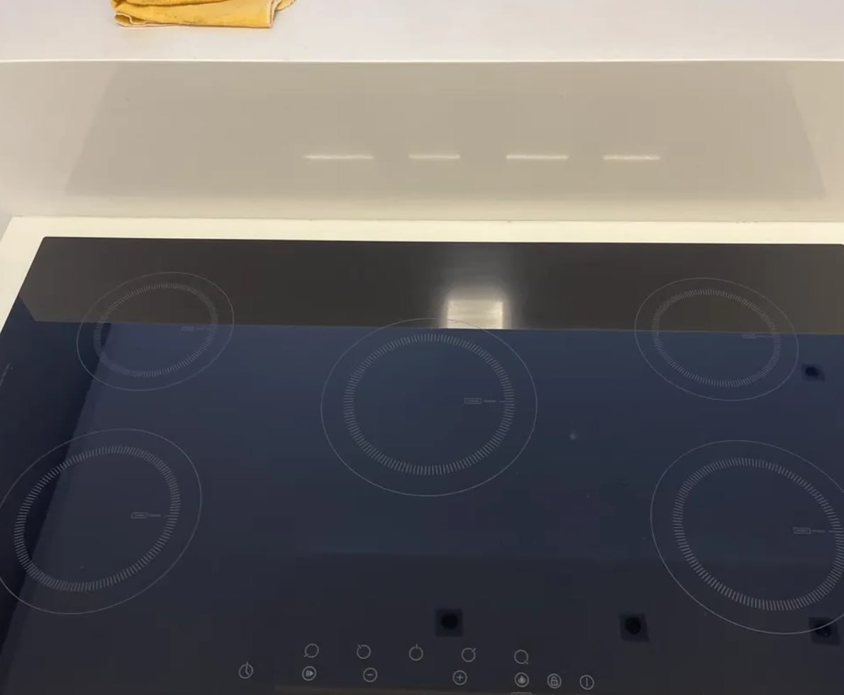 Cooktop de Indução Cinco Bocas EOS 90cm 9500W