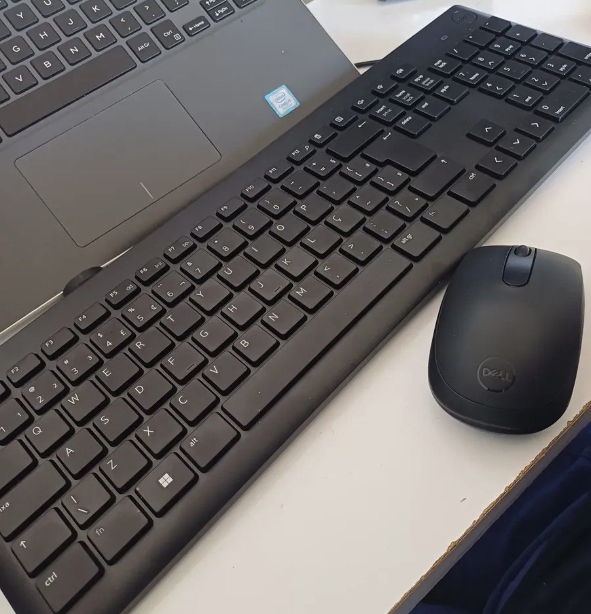 Kit Teclado E Mouse Sem Fio Dell Km3322w Preto