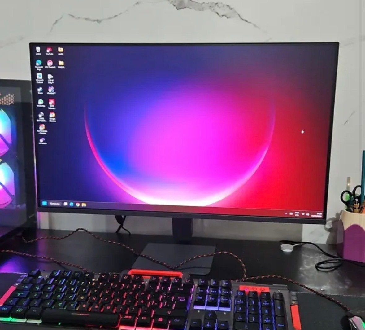 LG UltraGear Monitor Gamer 27 IPS